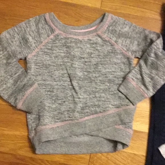 Set - Picture 2 of 7